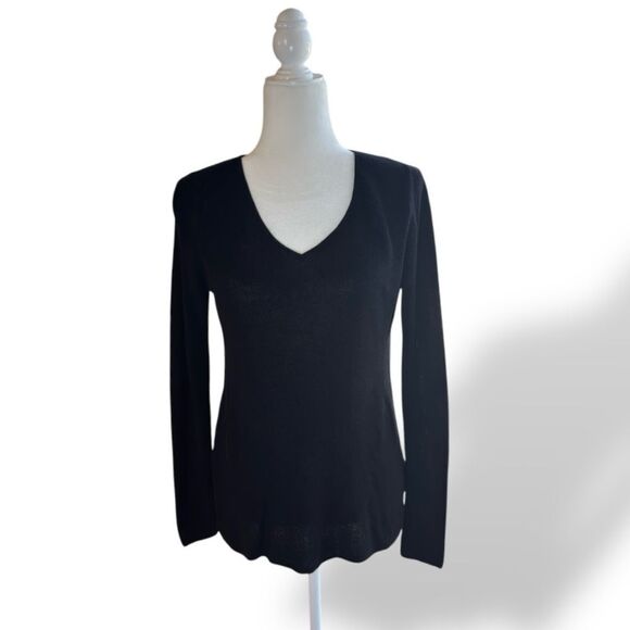 Banana Republic Black V-Neck Women's Sweater Top Sz M - Picture 1 of 11